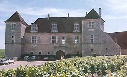 Château du Clos de Vougeot (entrance)